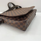 Louis Vuitton Shoulder Bag Damier District MM — view 7