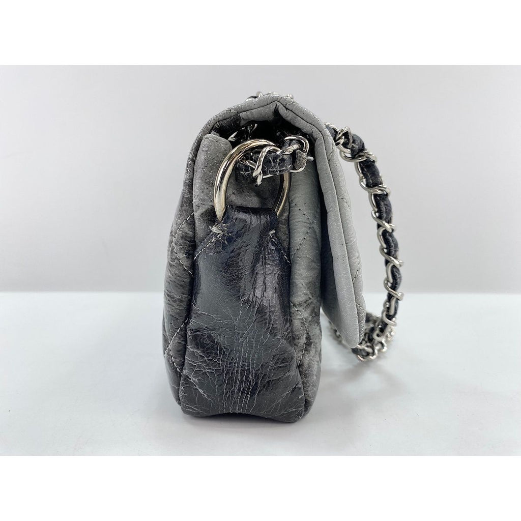 Chanel Shoulder Bag Quilted — view 6