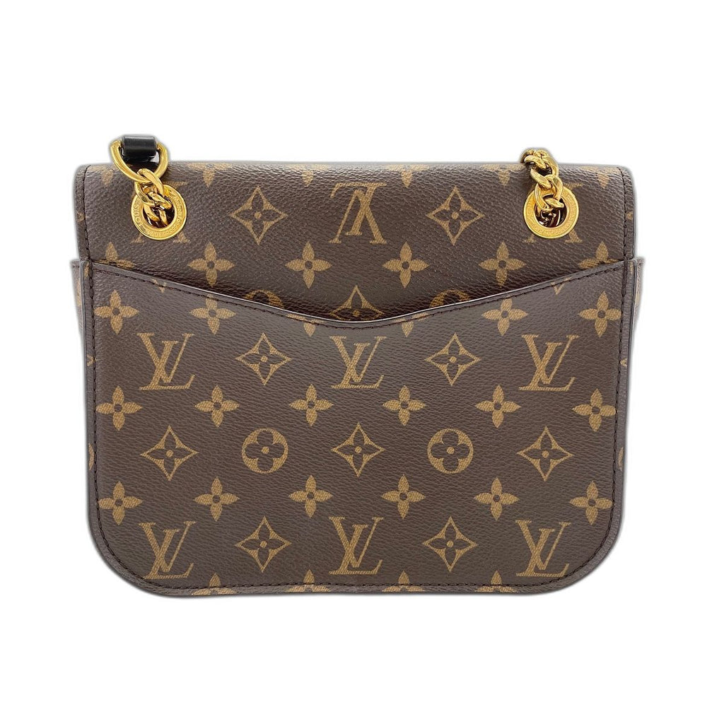 Louis Vuitton Shoulder Bag Passy — view 3