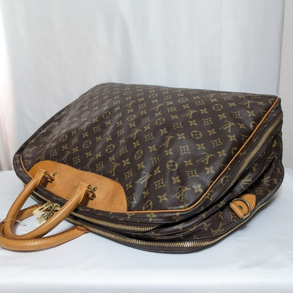 Louis Vuitton Alize de Poche Monogram Boston — view 4