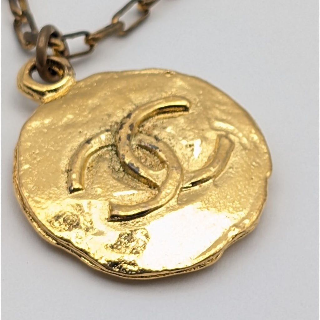 Chanel CC Logo Coin Medal Gold Necklace Round Pendant First Era Vintage — view 2
