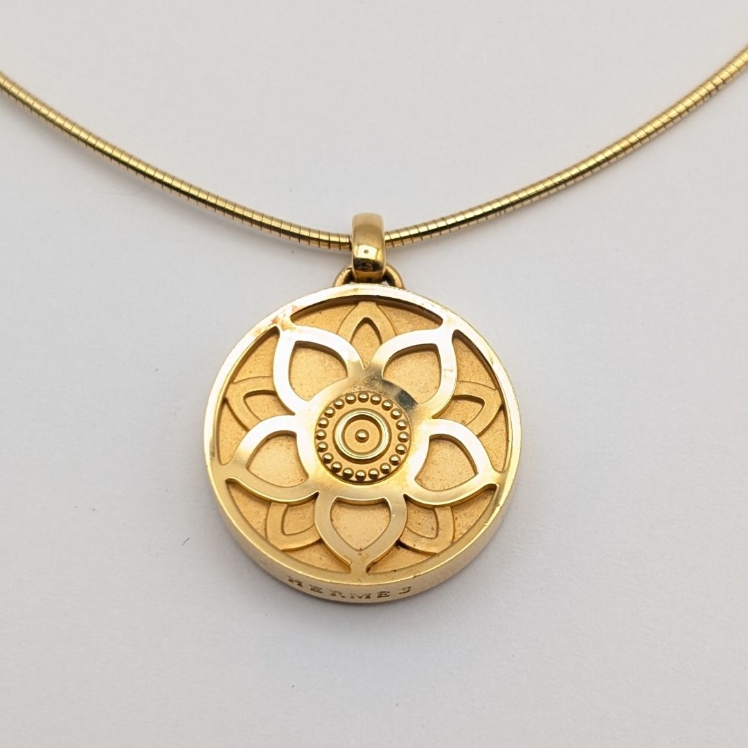 Hermes Lotus Necklace Gold