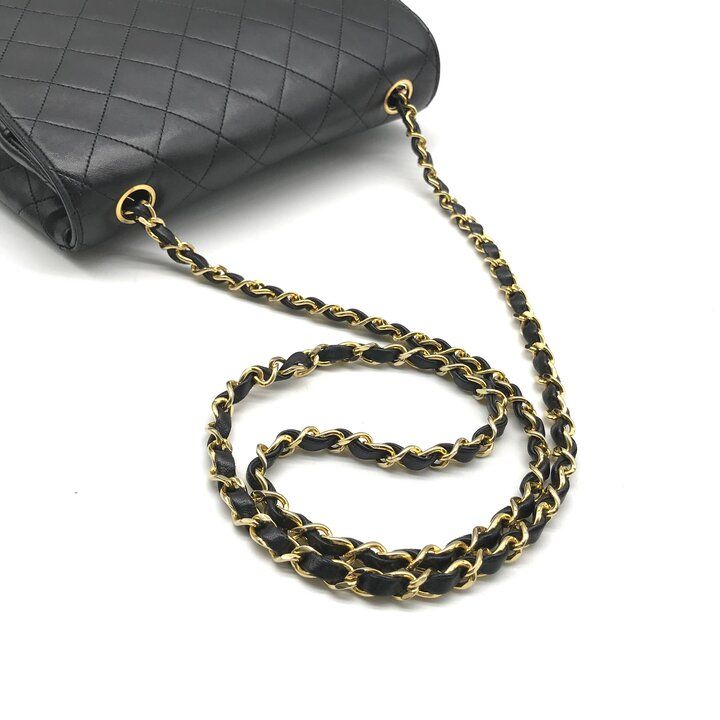 Chanel CC Logo Quilted Turnlock Leather Chain Shoulder Bag Black — view 6