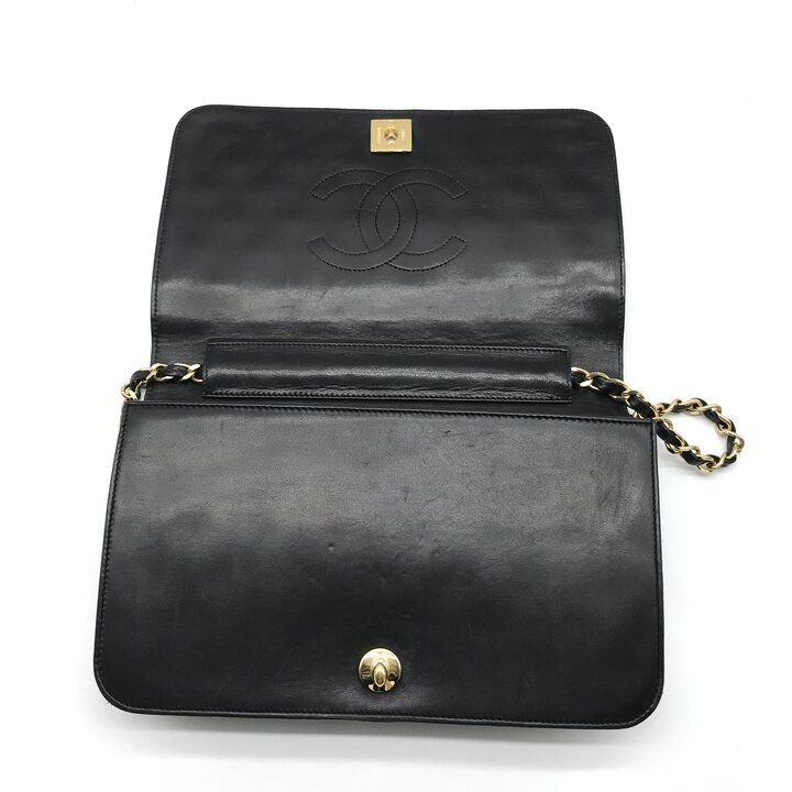 Chanel CC Logo Chain Shoulder Bag Turnlock Full Flap Lambskin Black — view 7