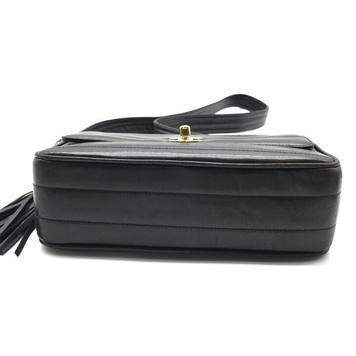 Chanel Shoulder Bag Turnlock Vintage CC Logo Fringe Tassel Black — view 3