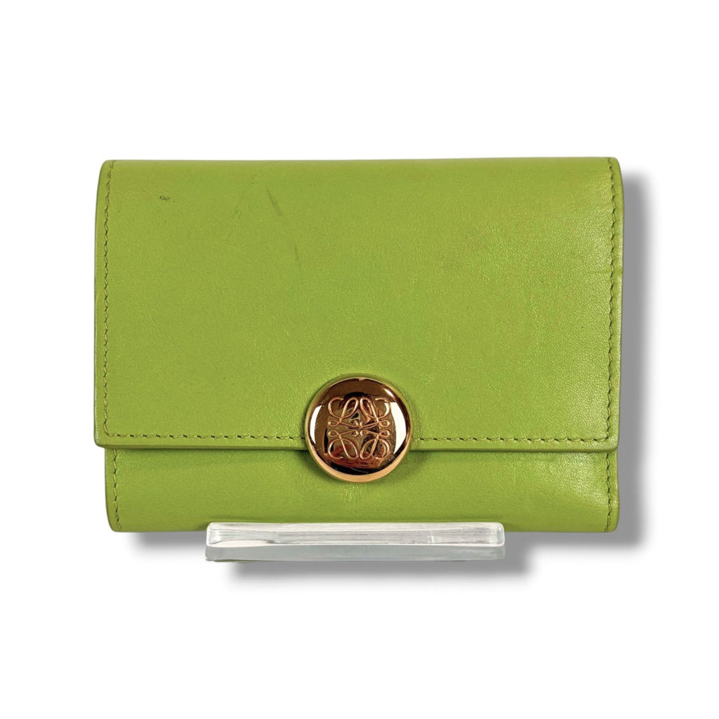 Loewe Pebble Vertical Wallet Small Green Gold Trifold Leather — view 3