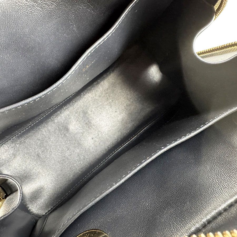 Dior Shoulder Bag Lily — view 5