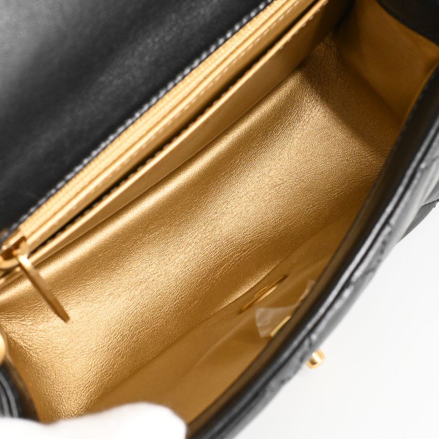 Chanel Shoulder Bag Miniflap — view 4