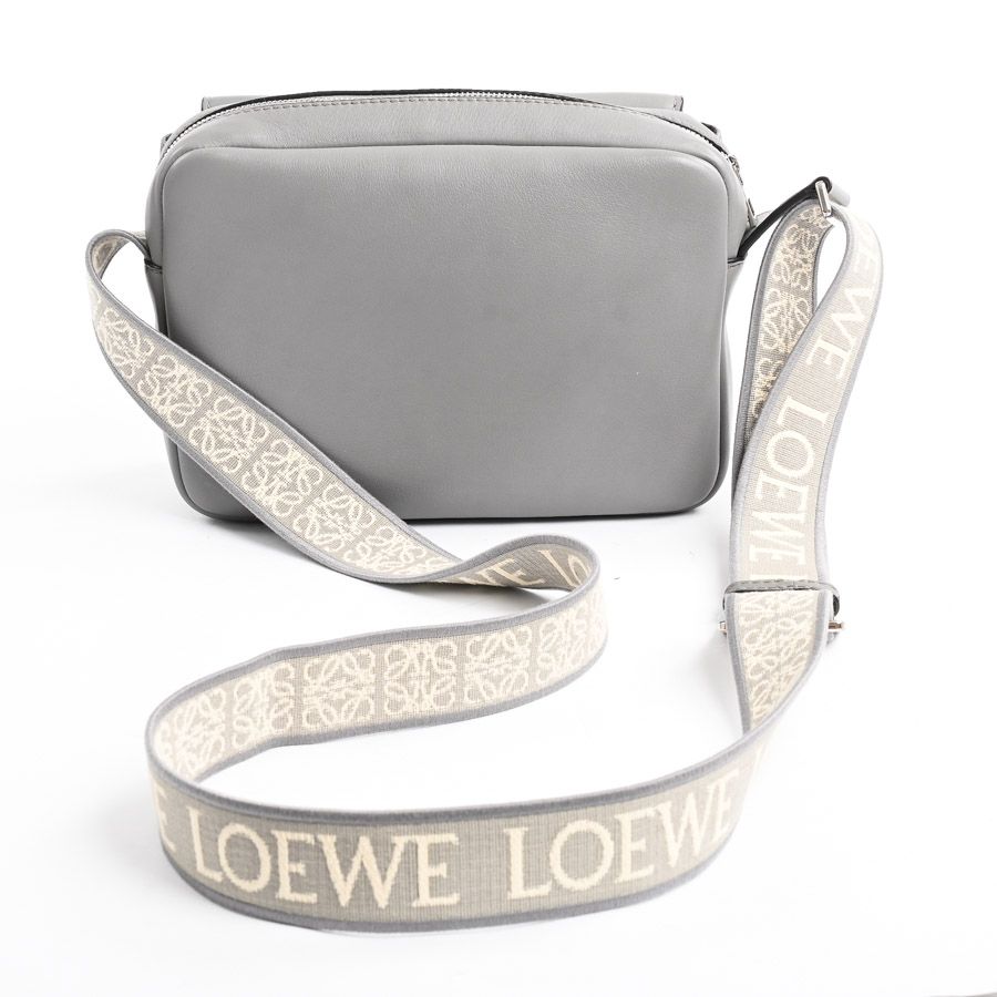 Loewe Shoulder Bag XS — view 3