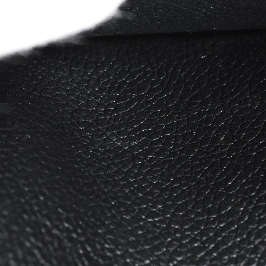 Louis Vuitton Shoulder Bag Pochette — view 8