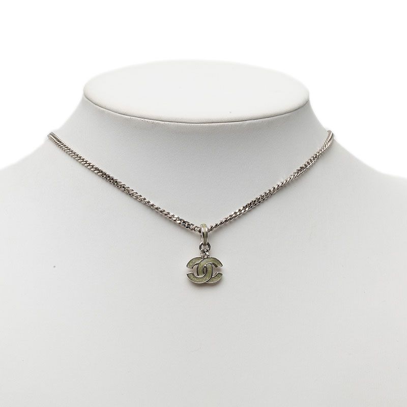 Chanel CC Logo Pendant Silver Green Metal Rhinestone — view 5