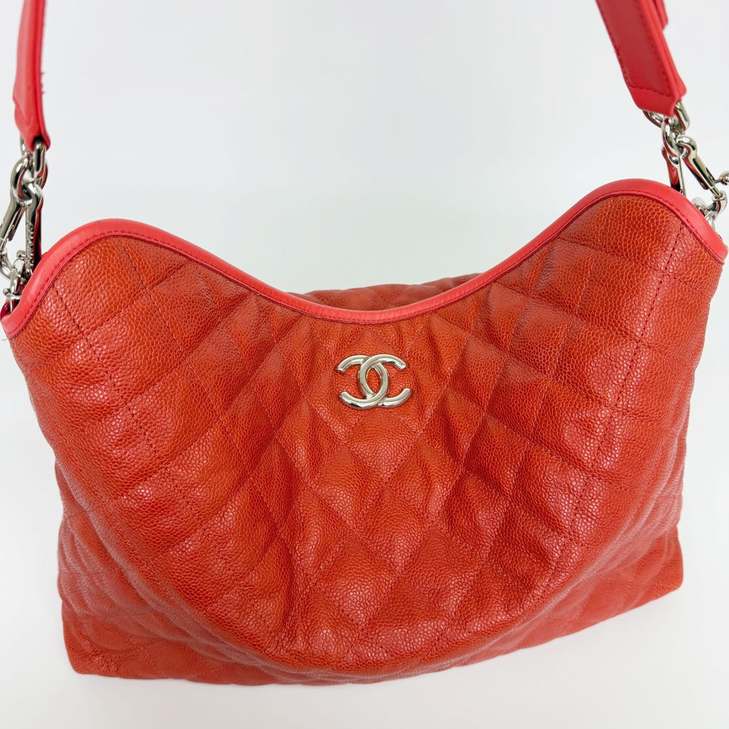 Chanel French Riviera Quilted CC Logo Shoulder Bag Caviar Leather Red Silver — view 9
