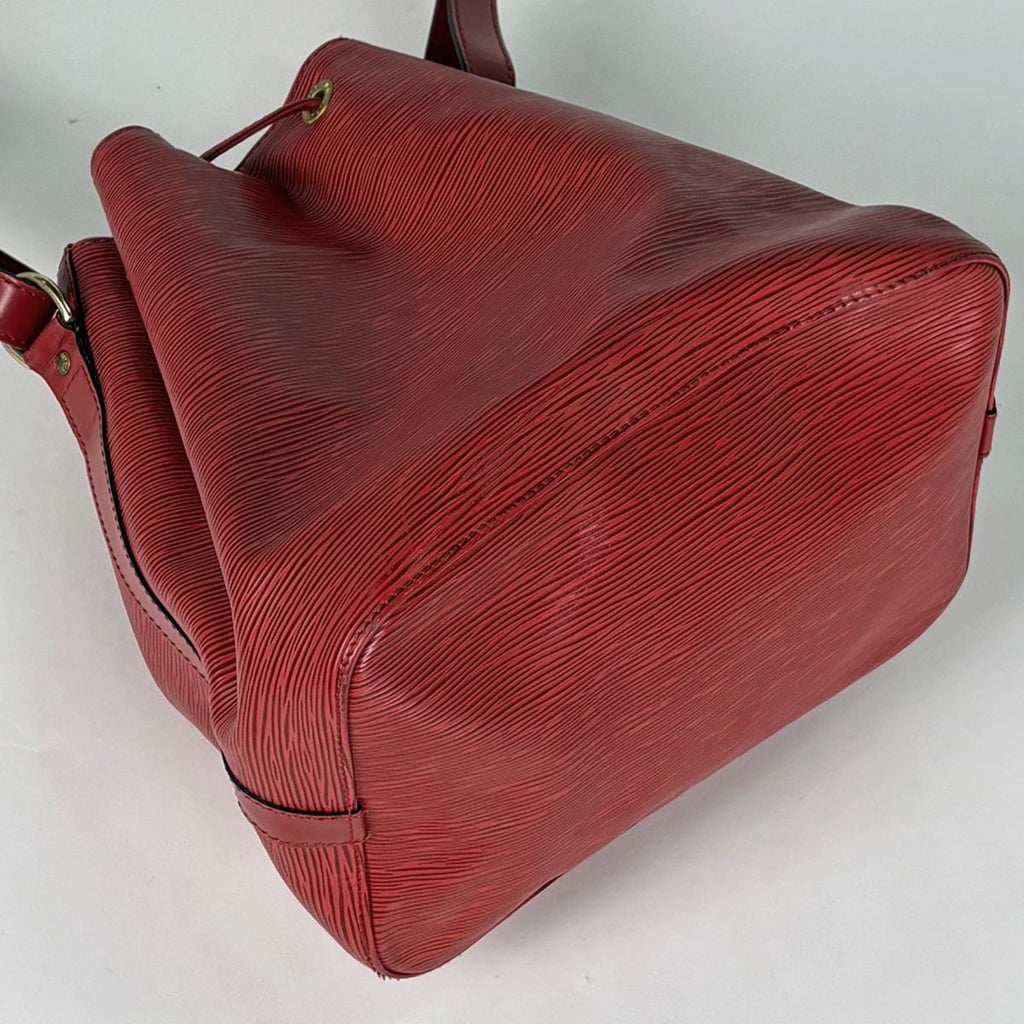 Louis Vuitton Petit Noe Shoulder Bag Drawstring Epi Castilian — view 2