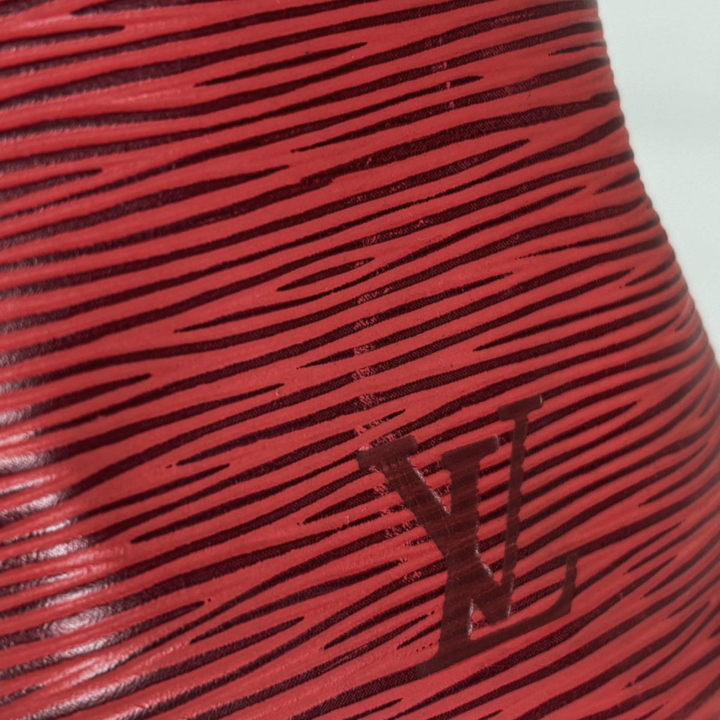 Louis Vuitton Petit Noe Shoulder Bag Drawstring Epi Castilian — view 4
