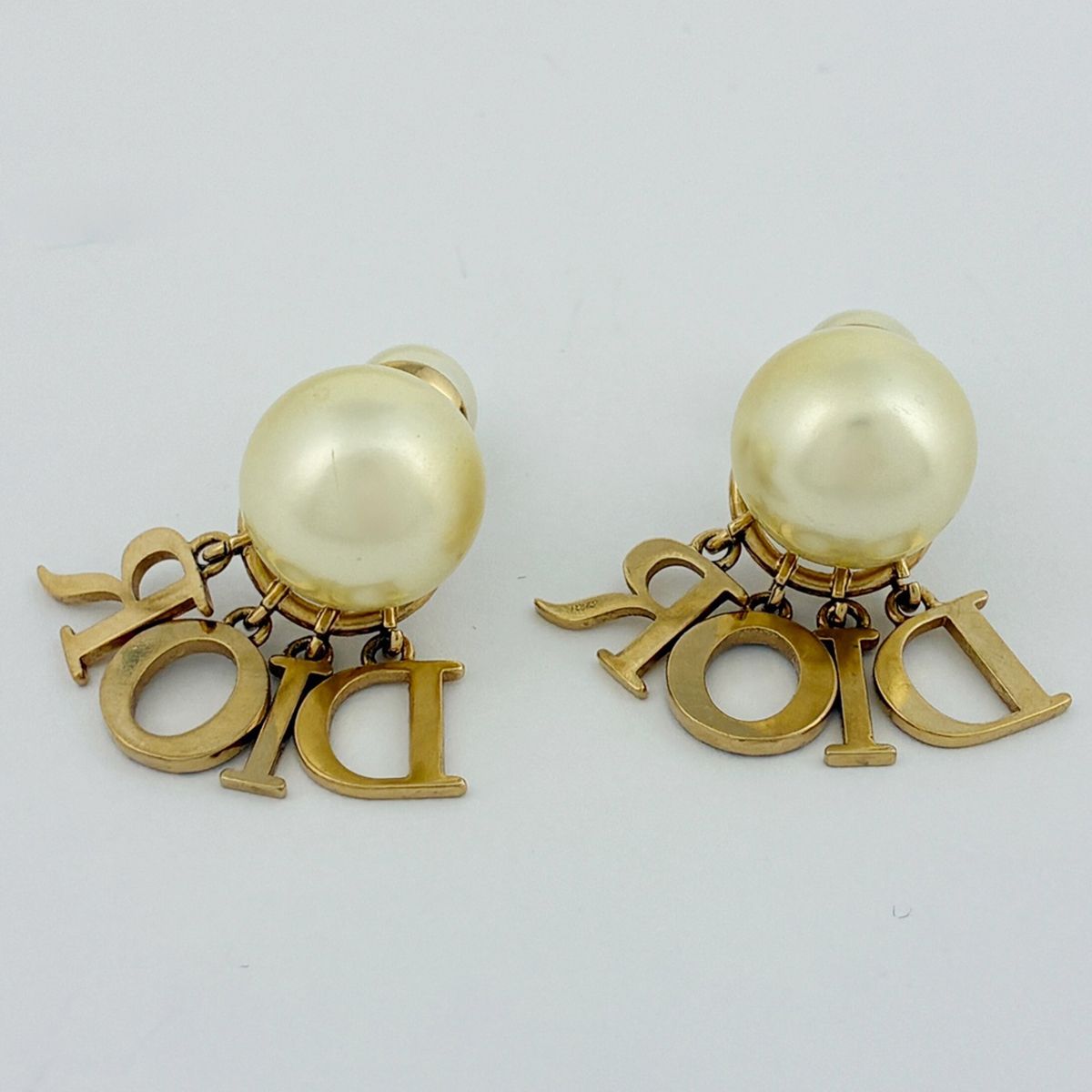 Dior Earrings Metal Faux Pearl Rhinestone Gold White — view 4