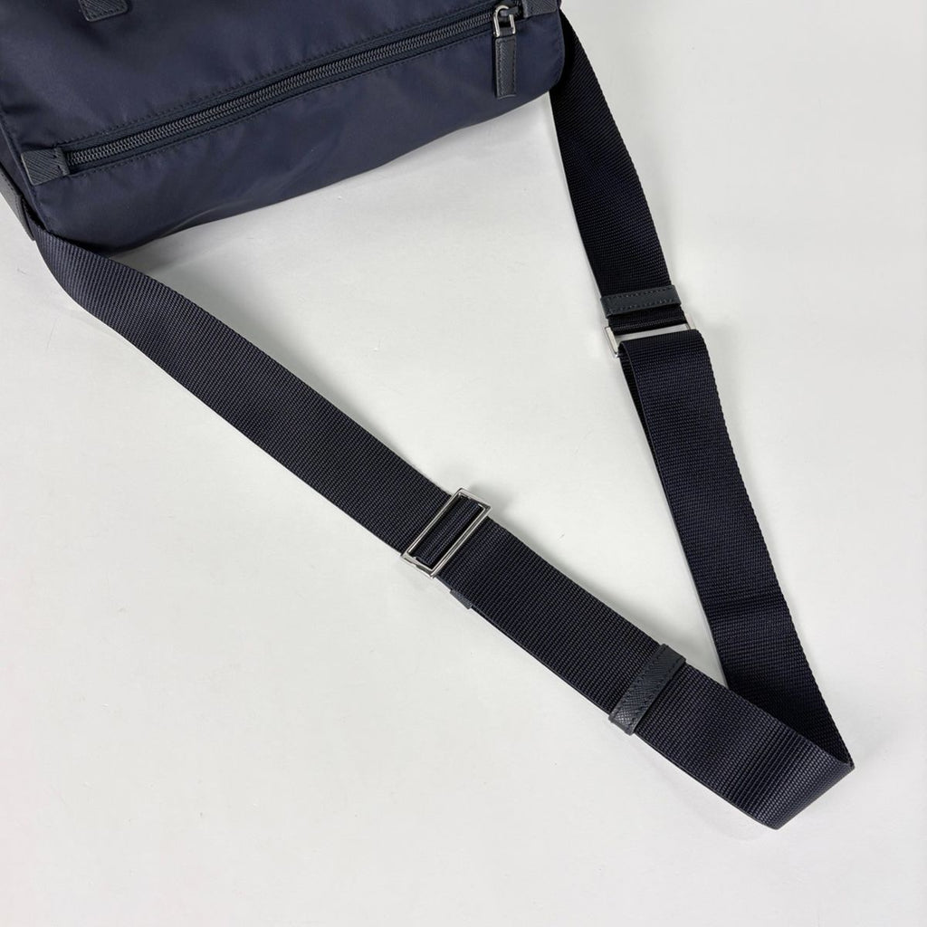 Prada Shoulder Bag Tessuto Nylon Blue — view 6