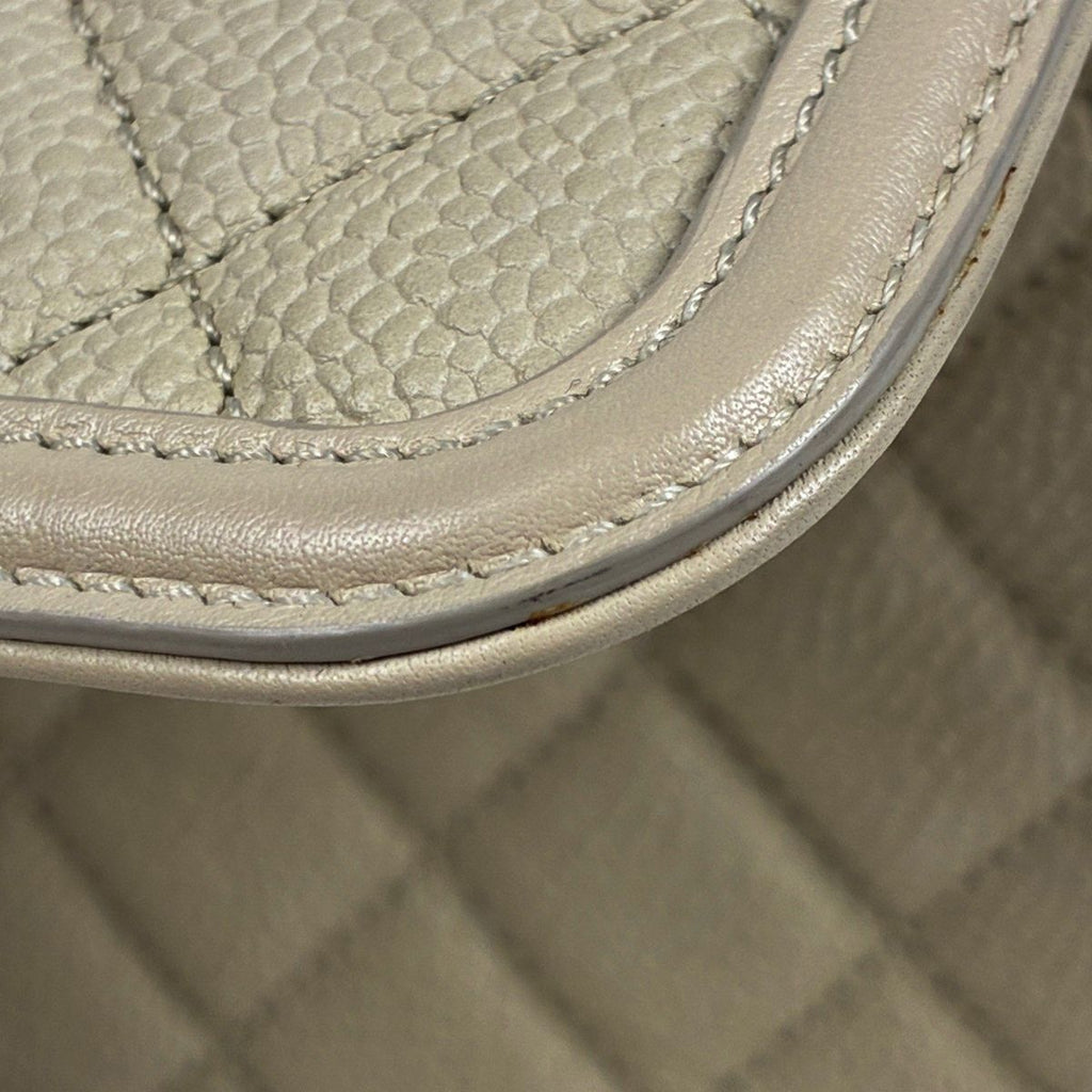Chanel Shoulder Bag CC Filigree CC Logo Quilted Chain Caviar Leather Light Beige — view 6