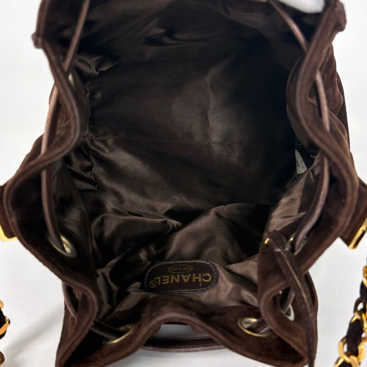 Chanel Shoulder Bag CC Logo Drawstring Suede Brown — view 7