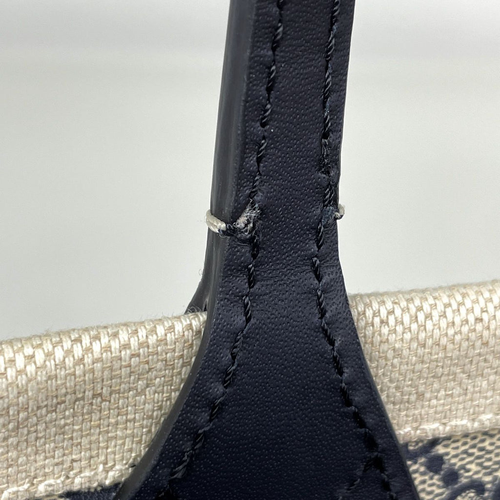 Gucci Tote GG Pattern Canvas Ivory Navy — view 4
