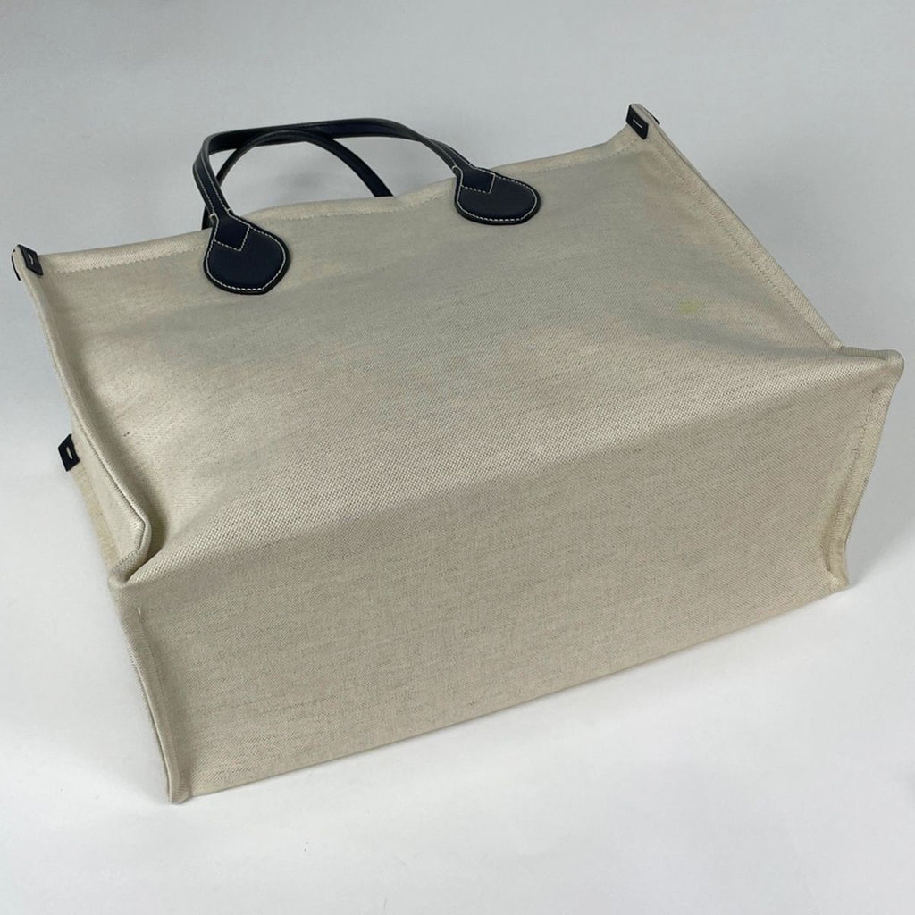 Gucci Tote GG Pattern Canvas Ivory Navy — view 2