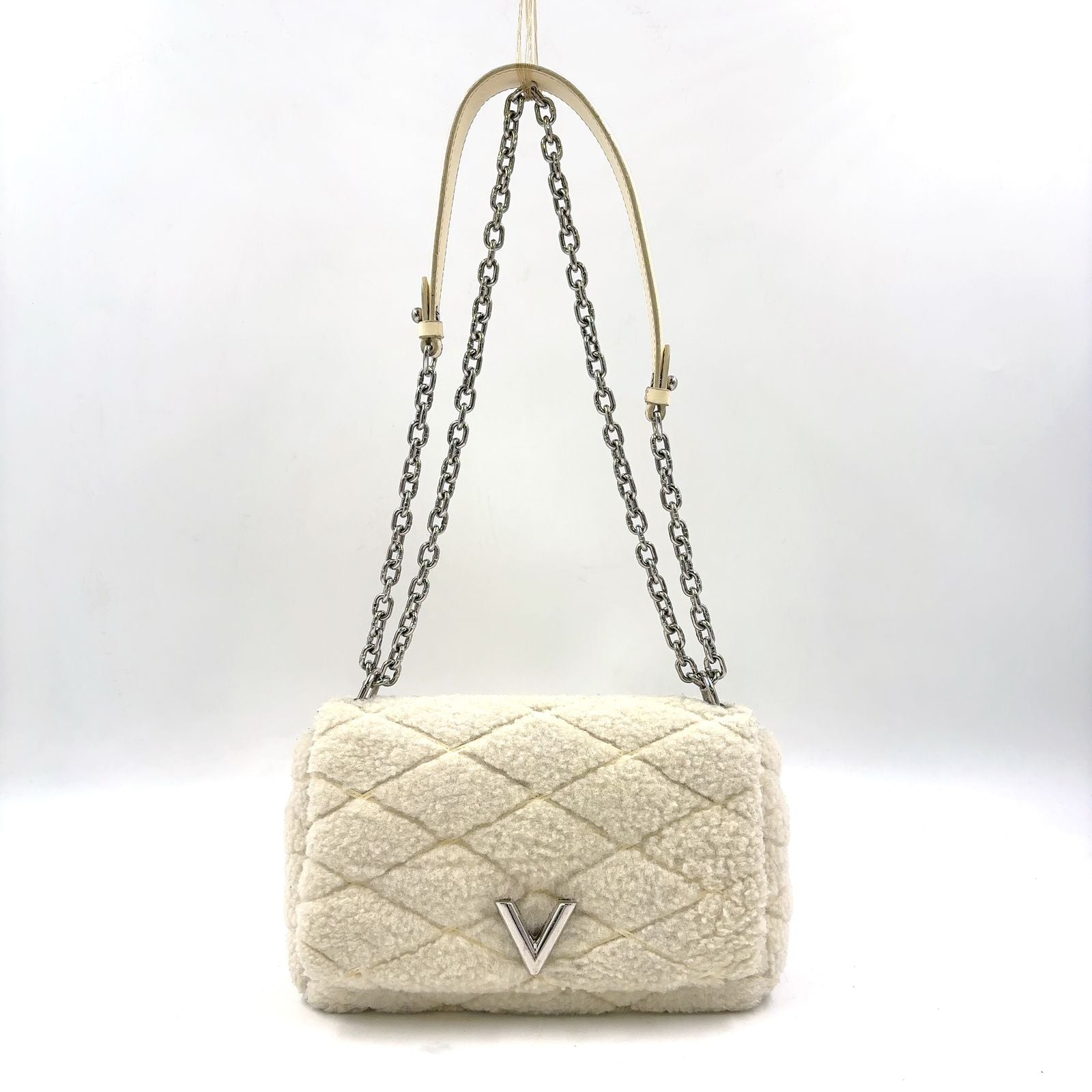 Louis Vuitton PM Lambskin Fur White Chain Shoulder Bag Silver