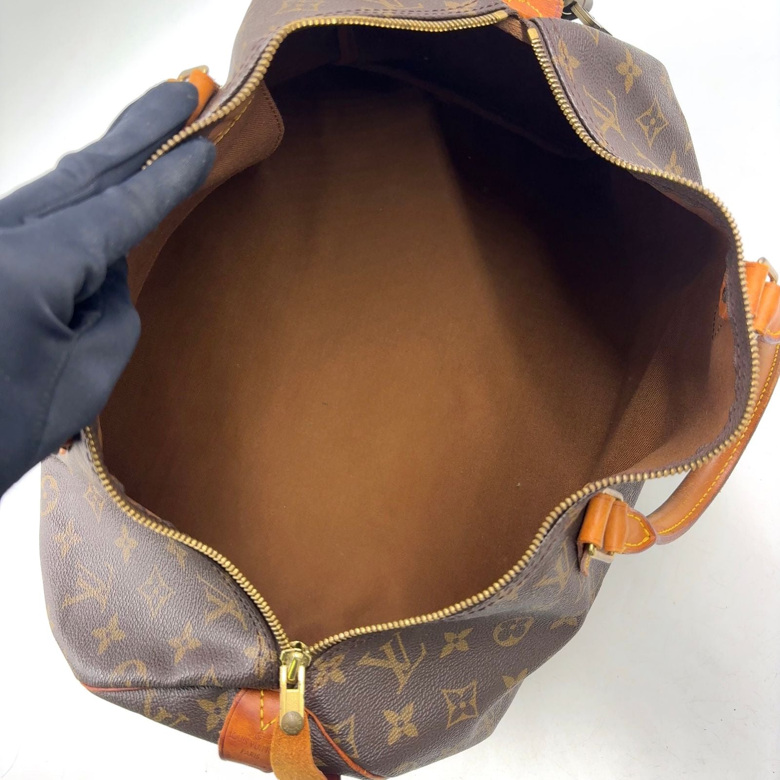 Louis Vuitton Speedy 40 Monogram Leather Brown Light Handbag Gold — view 3