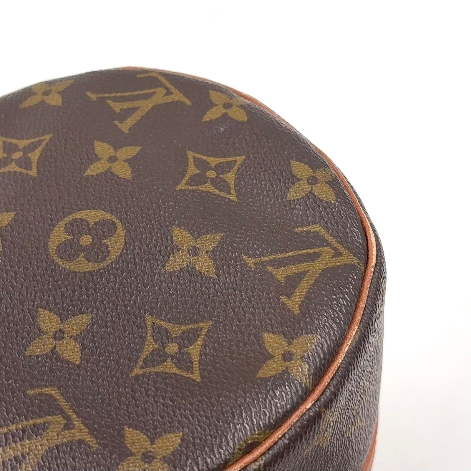 Louis Vuitton Vintage Handbag — view 9