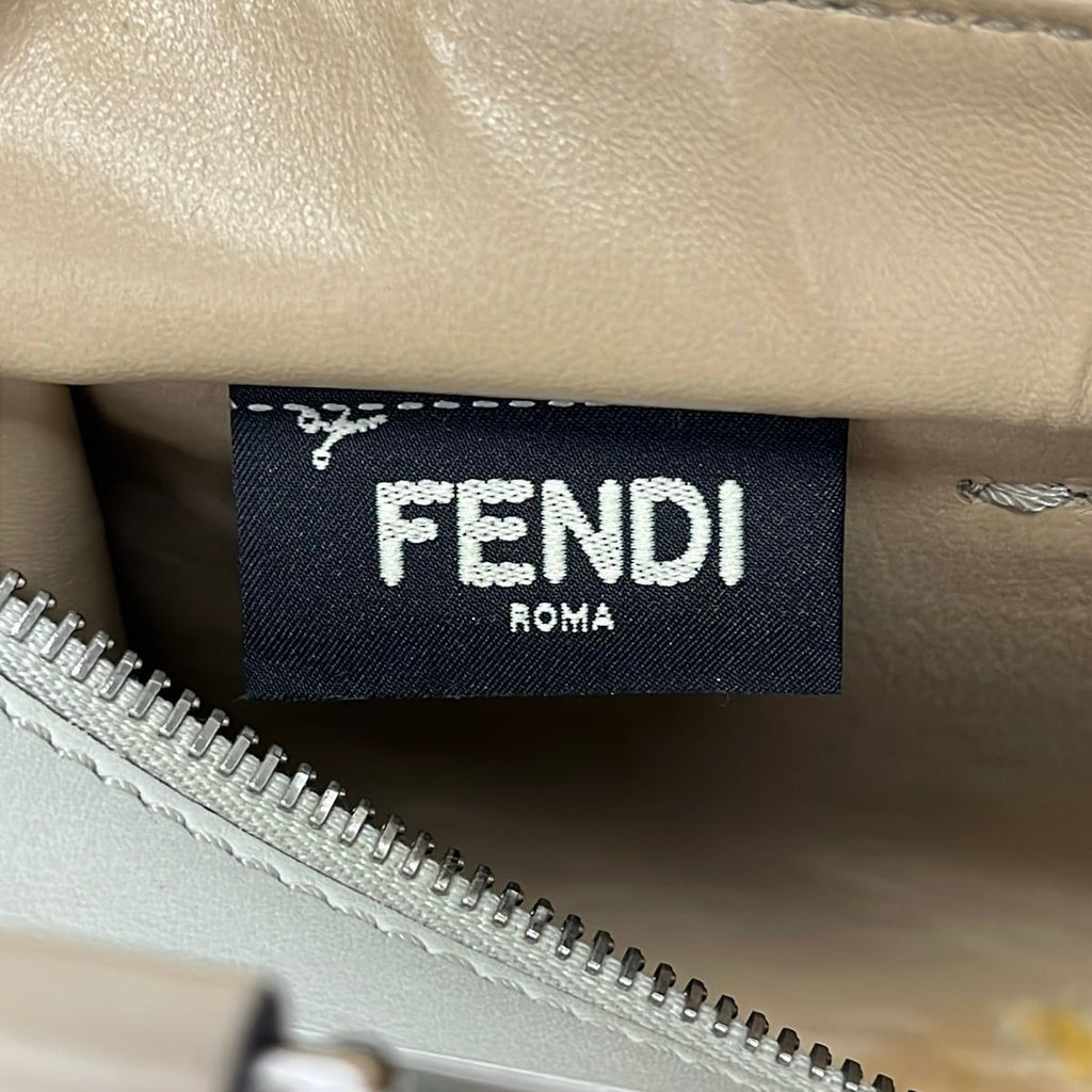 Fendi Handbag Petit Beige Leather — view 9