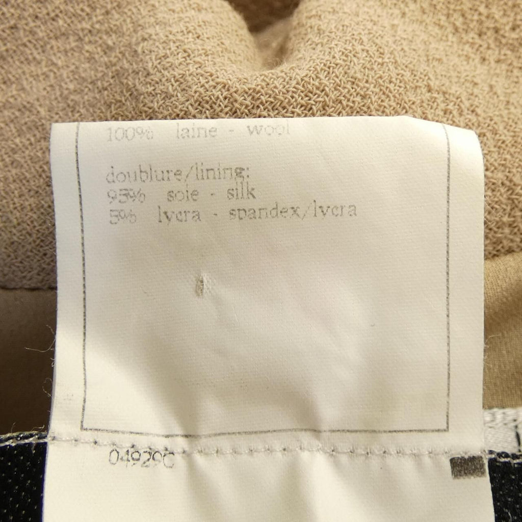 Chanel Vintage Suit Beige — view 3