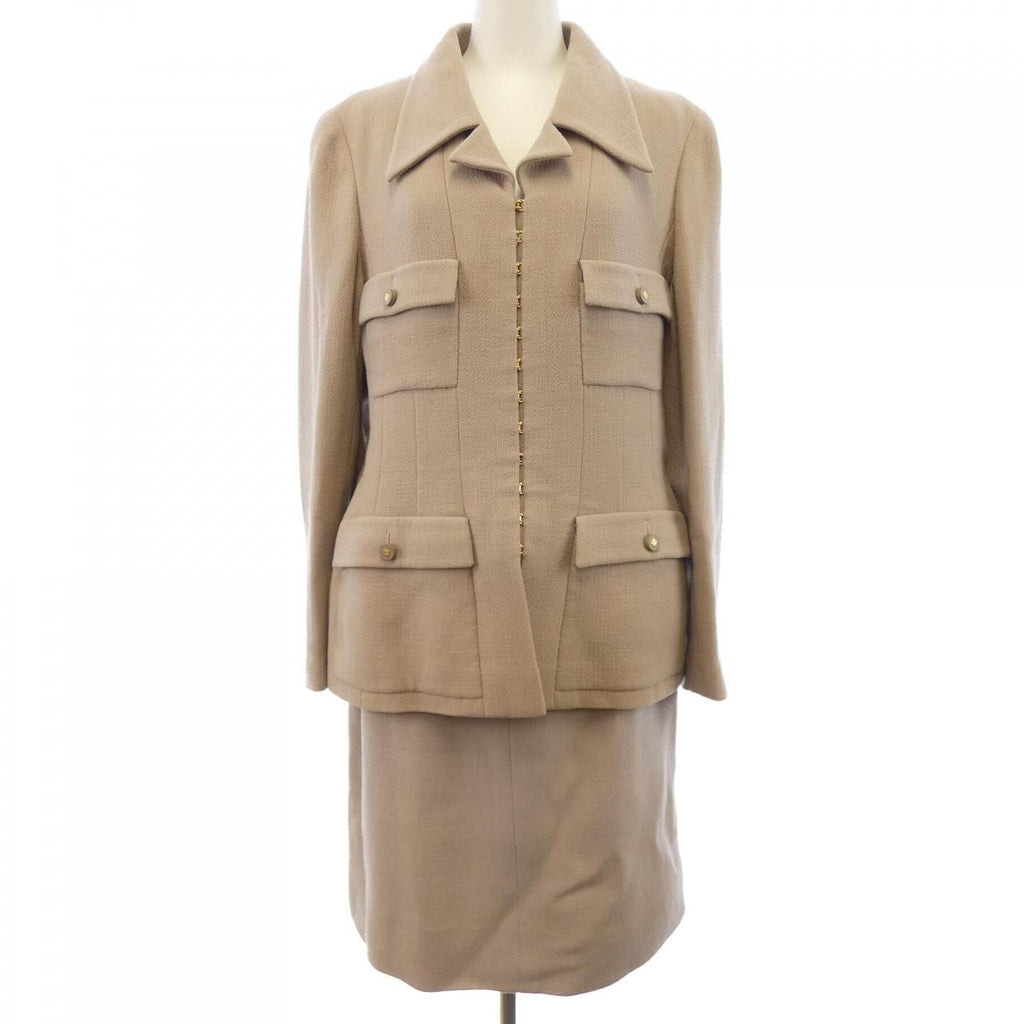 Chanel Vintage Suit Beige