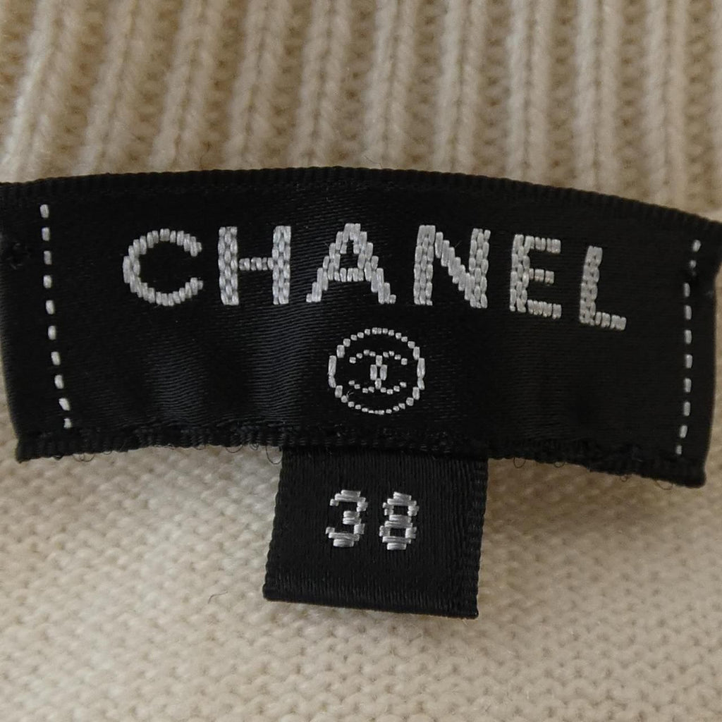 Chanel la Pausa Knit Sweater — view 5