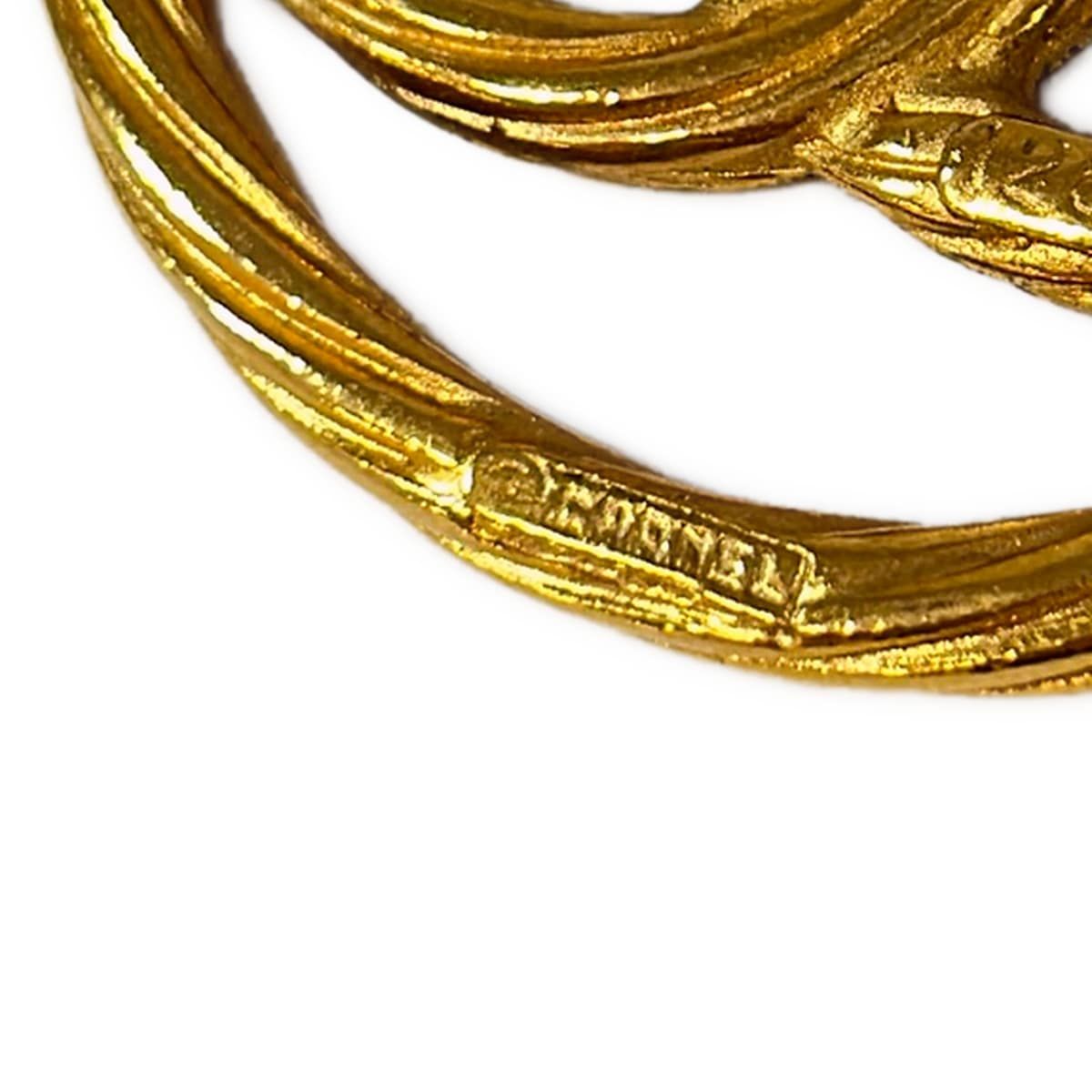 Chanel Brooch Gold CC Logo — view 3