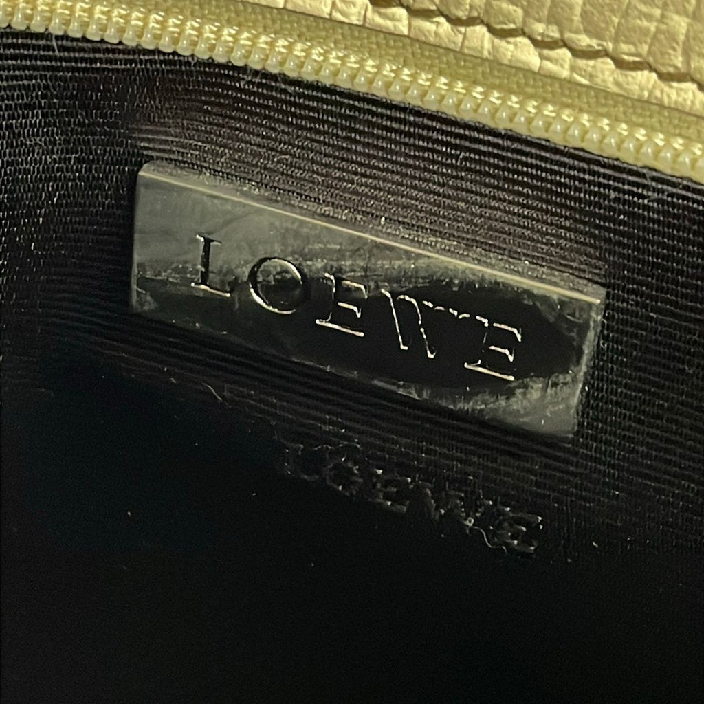 Loewe Handbag Beige Leather — view 9