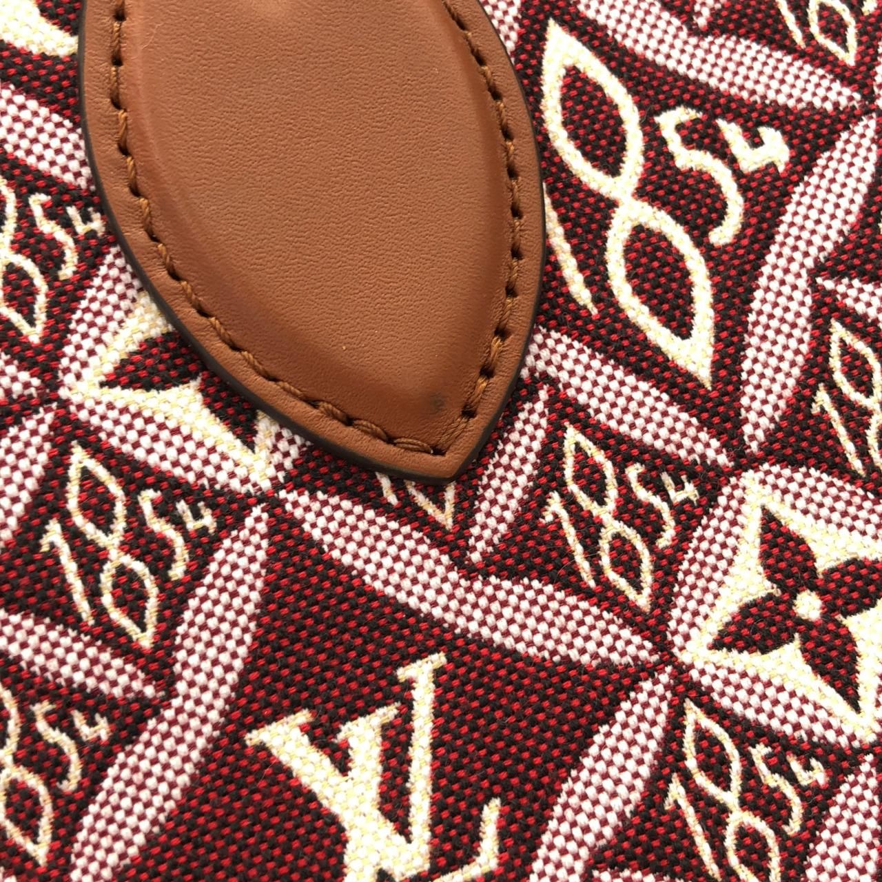 Louis Vuitton On The Go GM — view 3