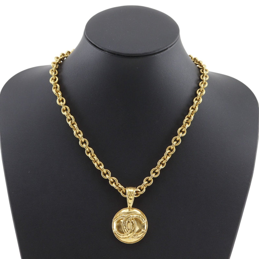 Chanel CC Logo Vintage Gold Plated Necklace — view 2