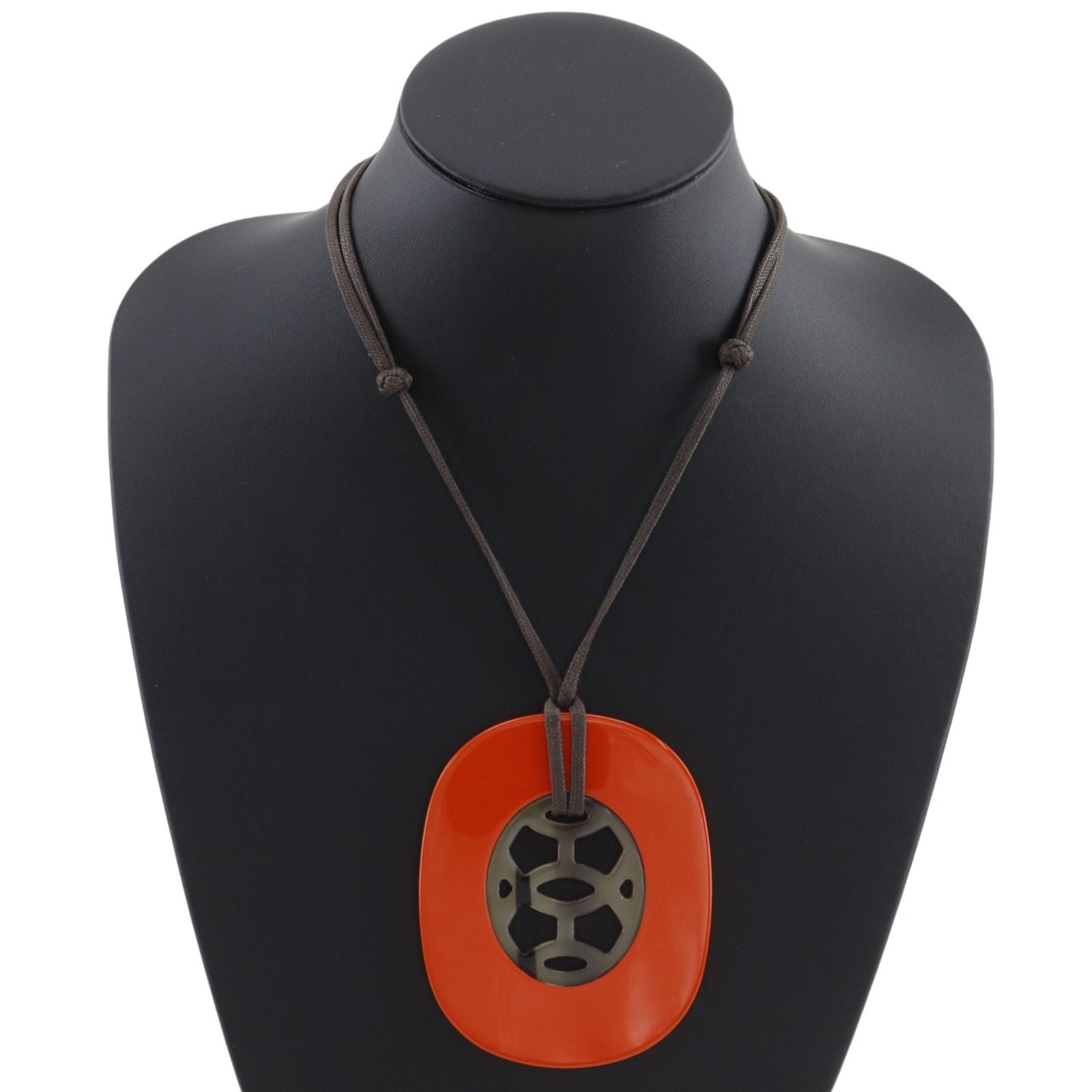Hermes Lift GM Buffalo Horn Orange Necklace — view 2