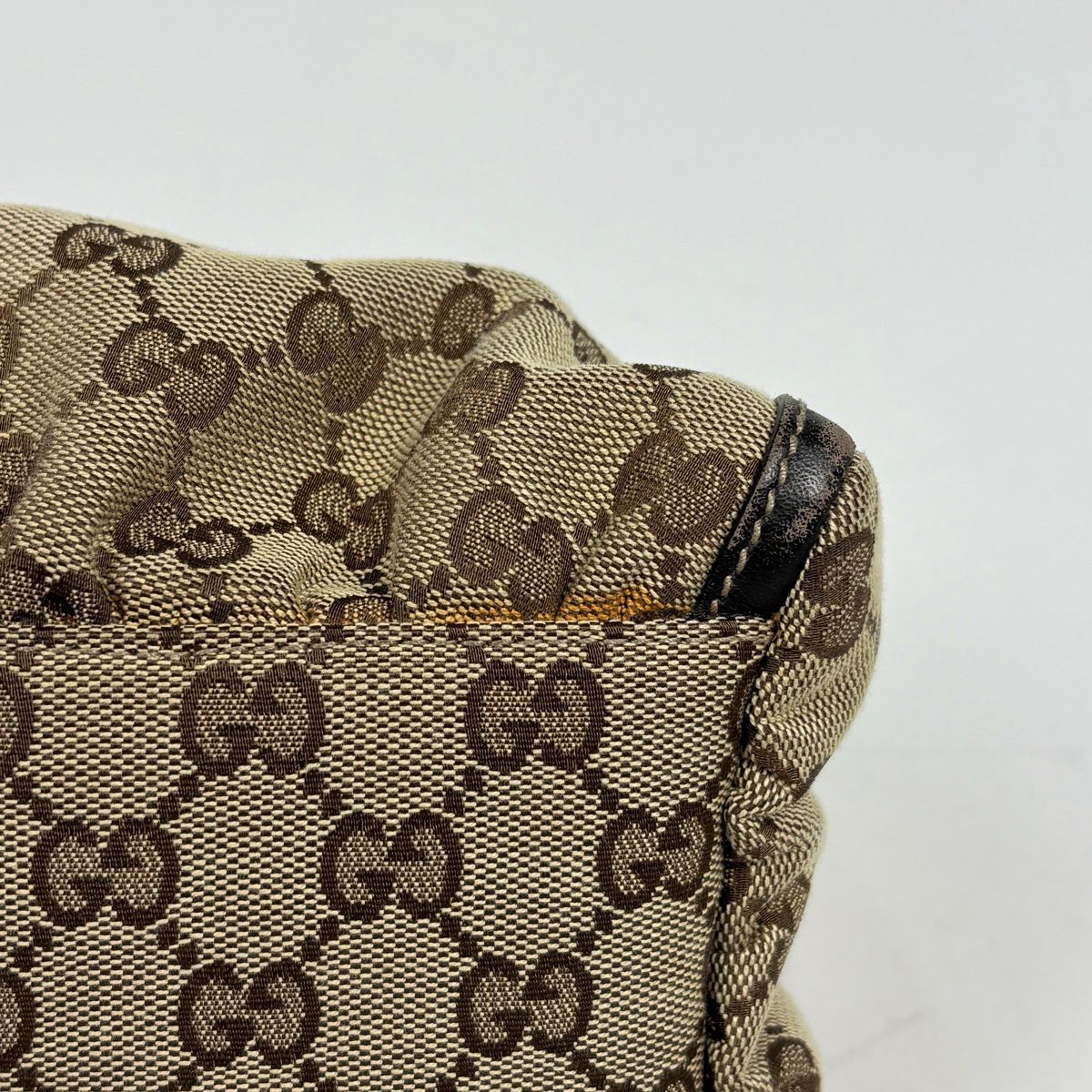 Gucci GG Pattern Shoulder Bag Abbey Canvas Brown — view 3