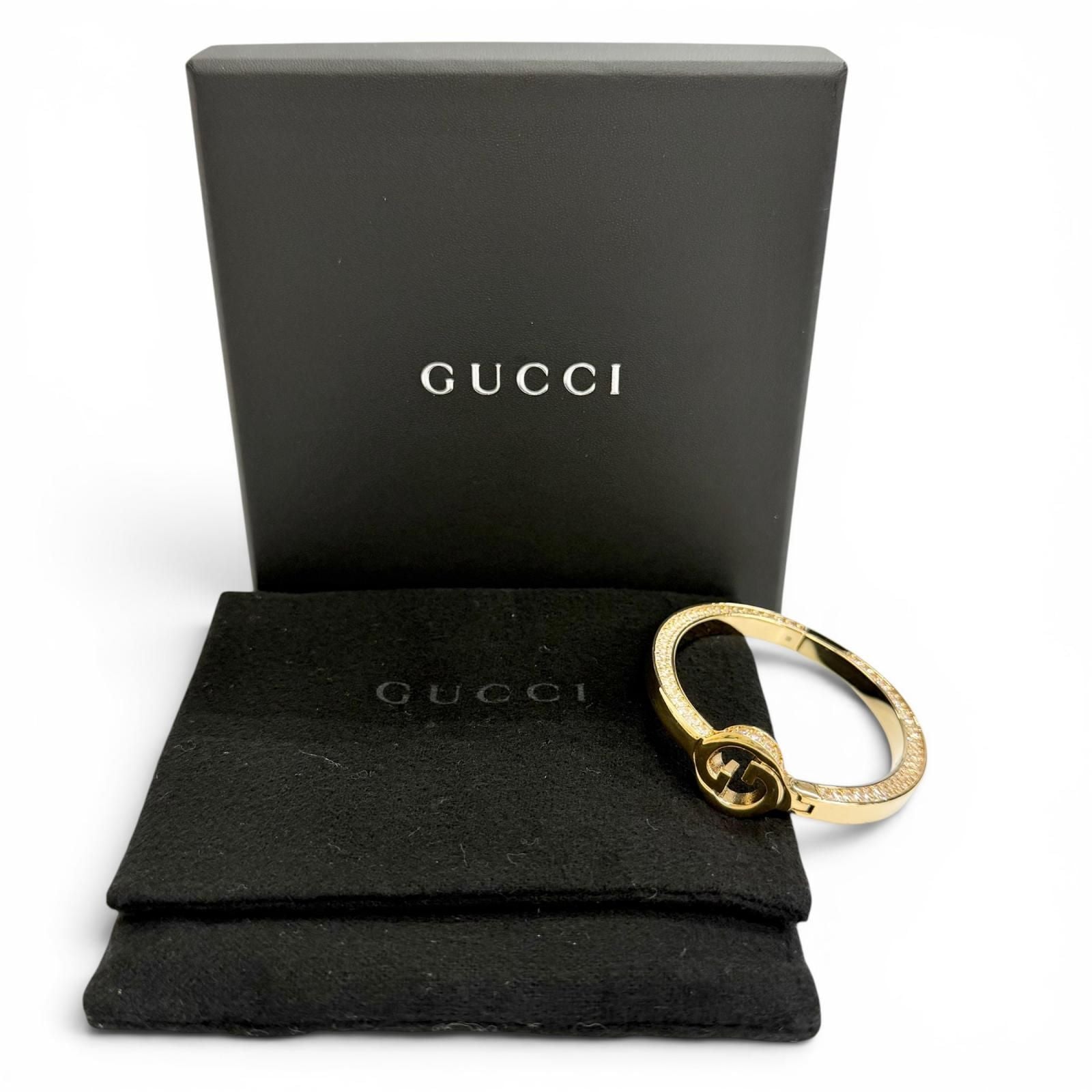 Gucci Interlocking Rhinestone Blanc D Bangle Bracelet Gold — view 2