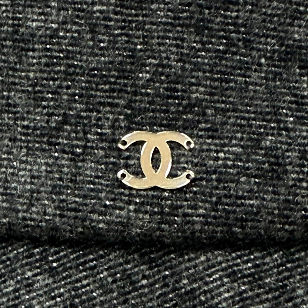 Chanel Cashmere Wool CC Logo Lame Thread Bucket Hat Gray Silver — view 6