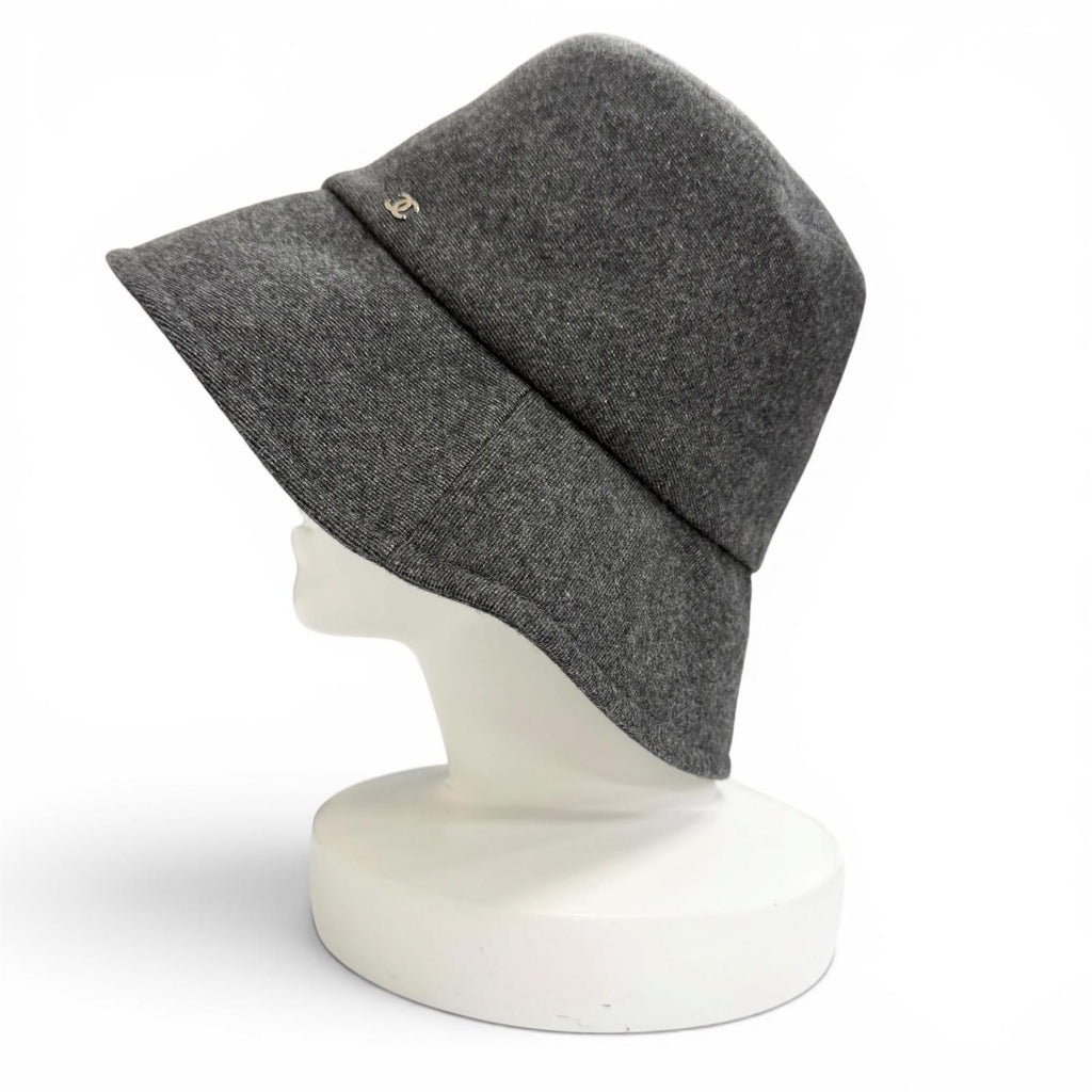 Chanel Cashmere Wool CC Logo Lame Thread Bucket Hat Gray Silver — view 2
