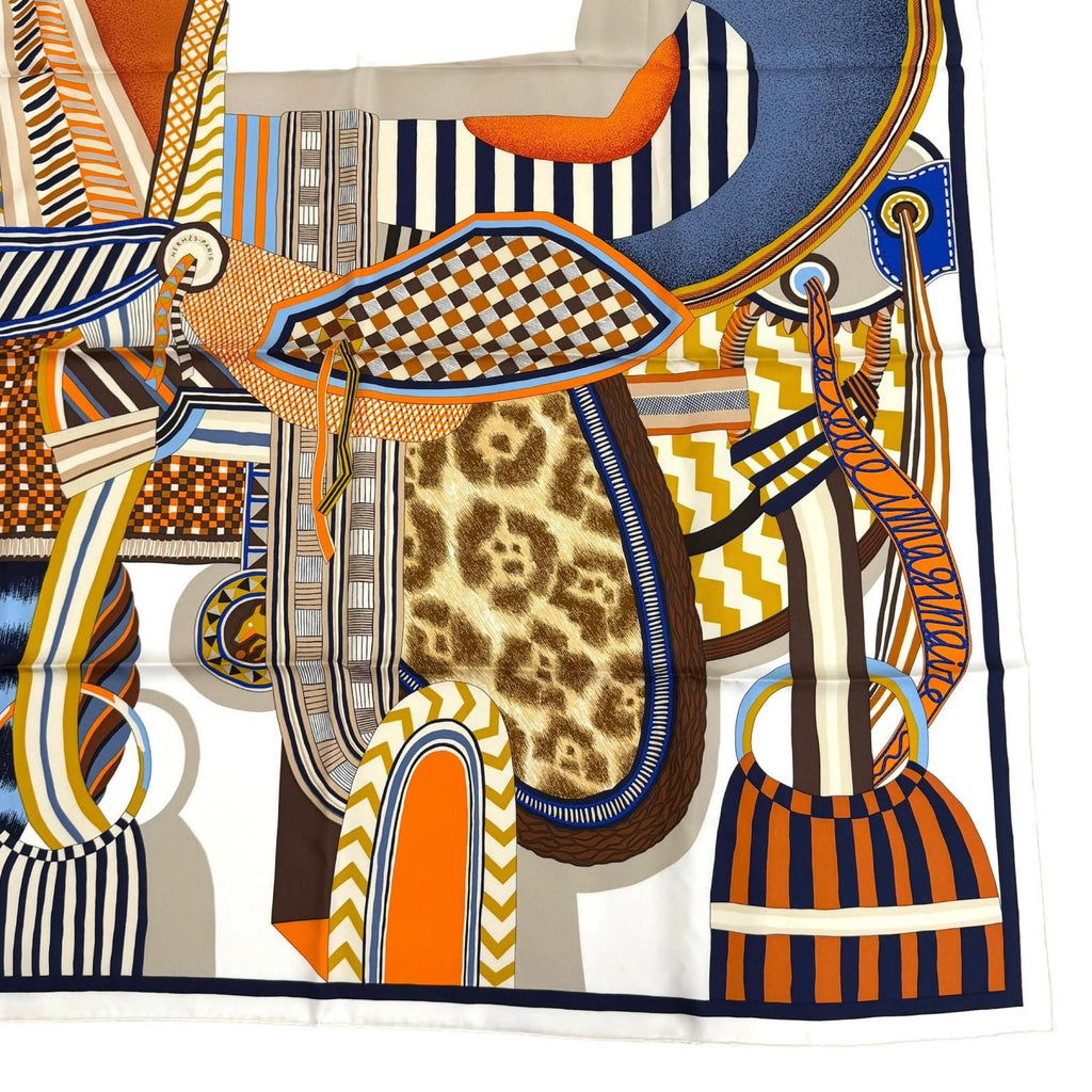 Hermes Carre 90 la Selle Imaginaire Silk 100% Blanc Bleu Brun Scarf — view 5