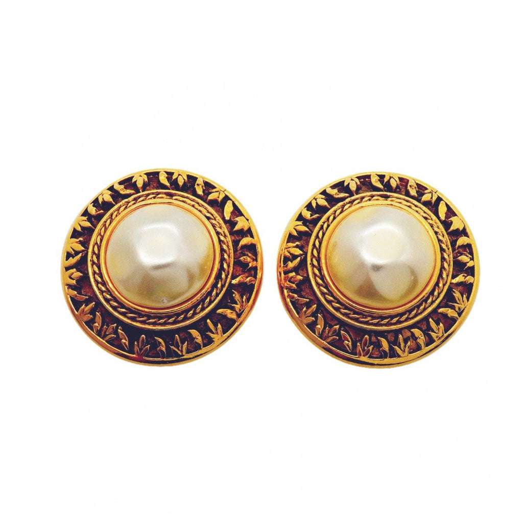 Chanel Earrings Vintage Gold