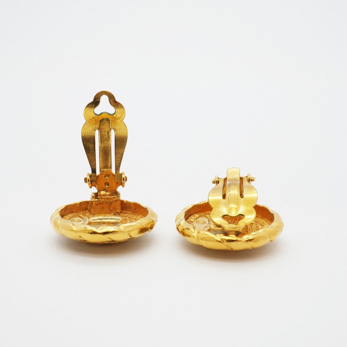 Chanel Earrings Vintage CC Logo Gold Plated — view 3