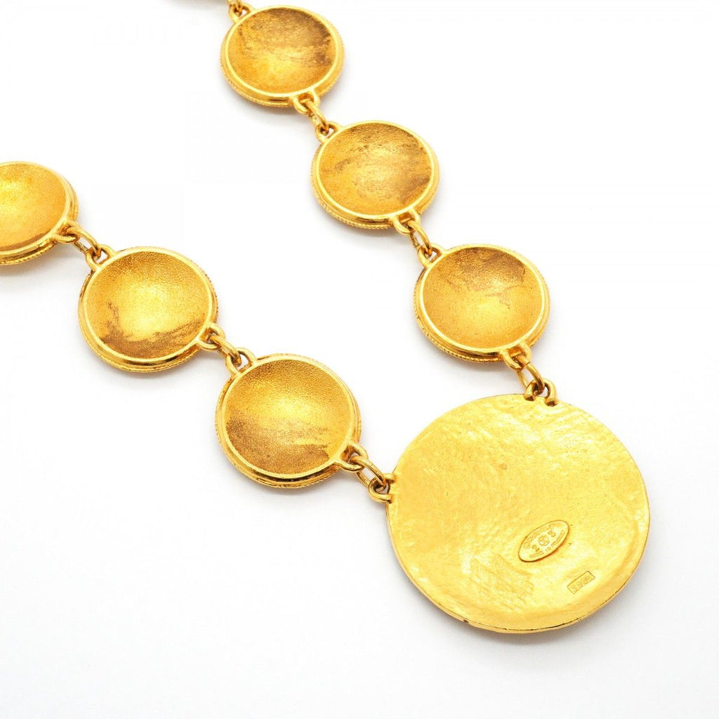 Chanel Necklace Vintage CC Logo — view 2