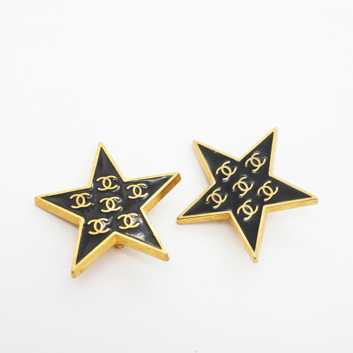 Chanel Earrings CC Logo Star Gold Plated Blackcles — view 2