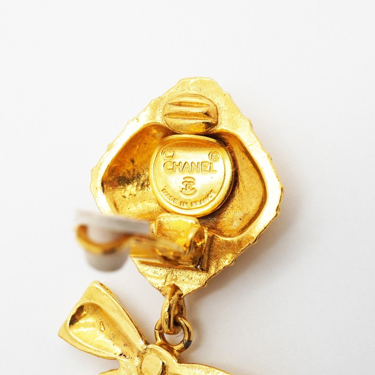 Chanel Earrings Vintage Gold Plated — view 4