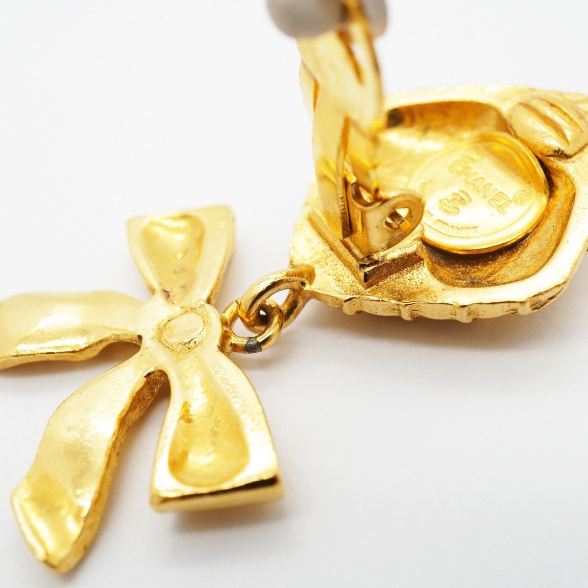 Chanel Earrings Vintage Gold Plated — view 6