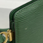 Louis Vuitton Shoulder Bag Epi Green — view 8