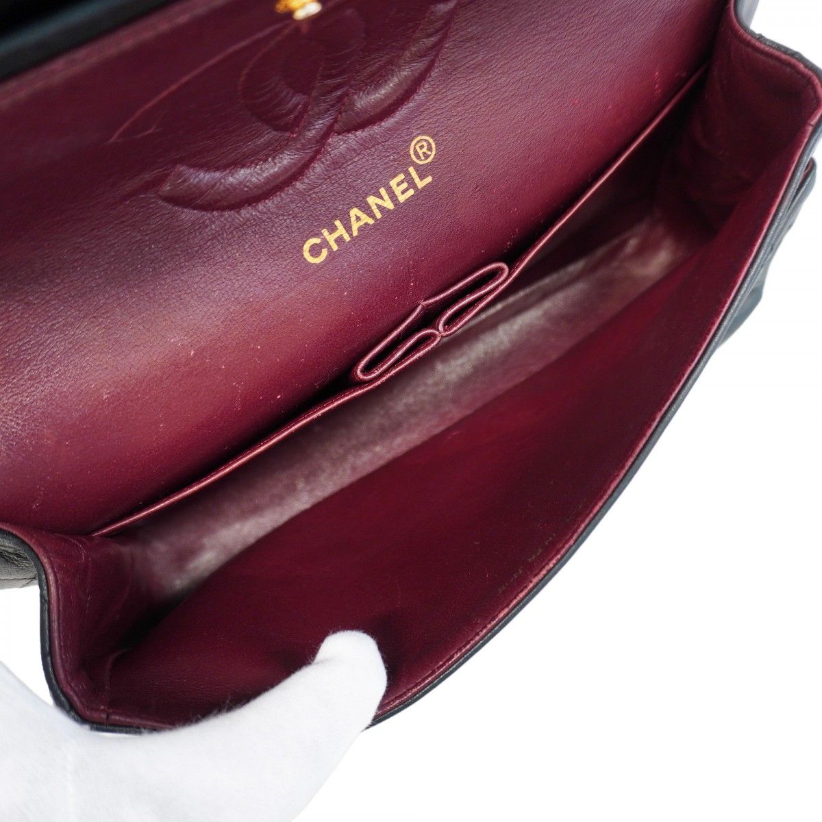 Chanel Shoulder Bag Quilted Lambskin Black Gold — view 4