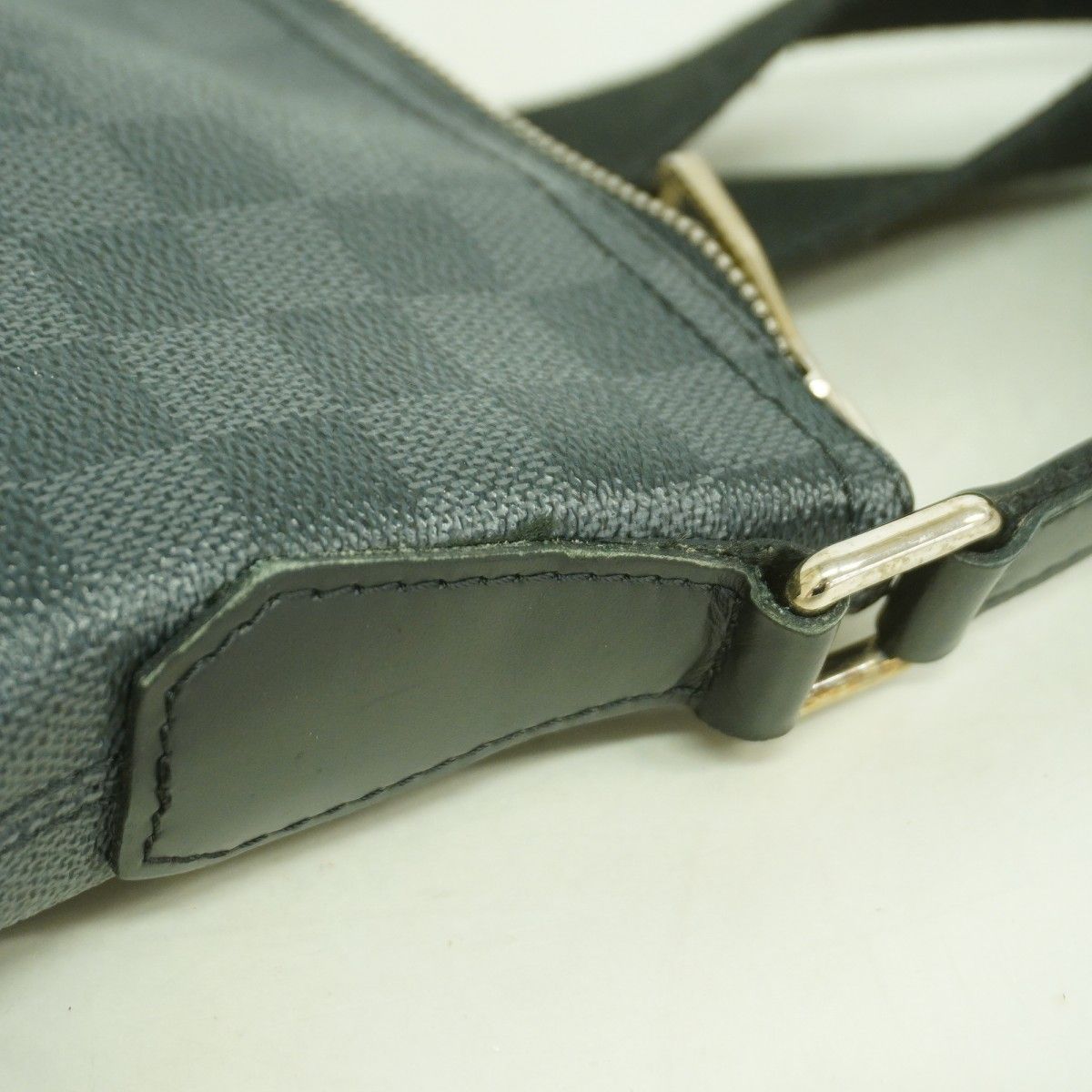 Louis Vuitton Shoulder Bag Damier Graphite PM Black Gray — view 7